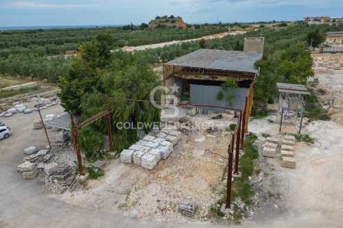 Terreno em Trani