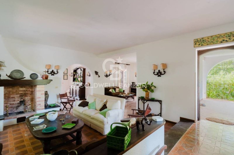 Вилла в Триказе