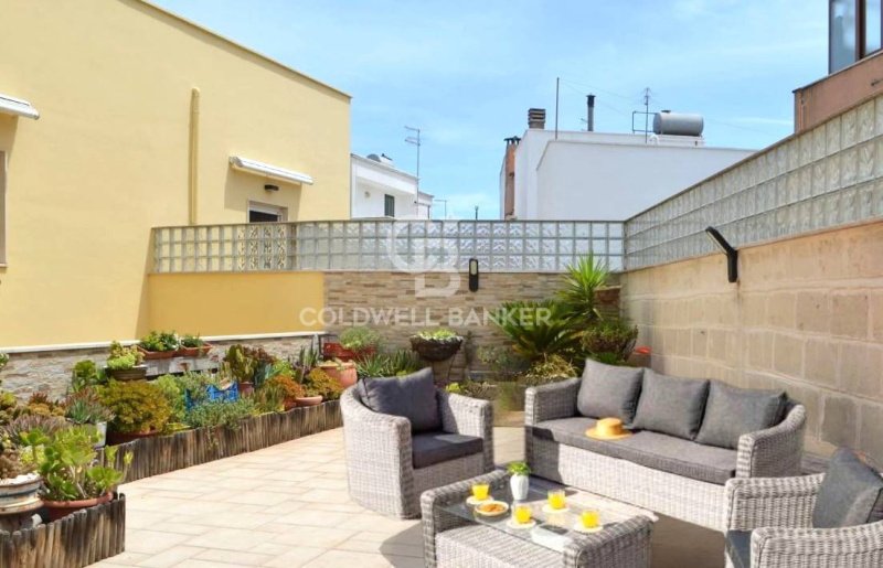 Casa geminada em San Vito dei Normanni