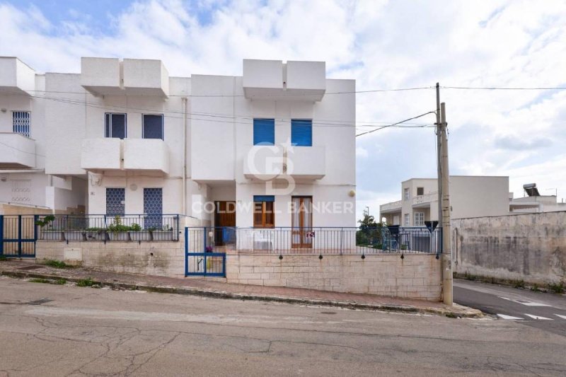 Особняк в Санникола