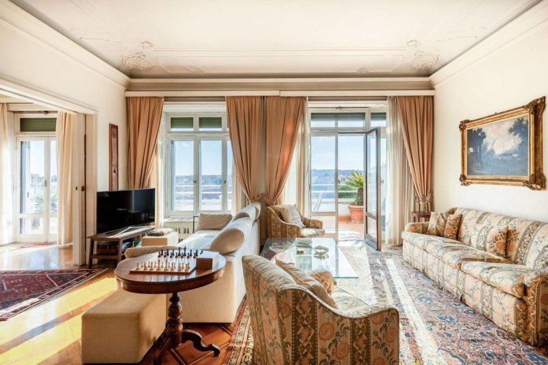 Чердак в Rome