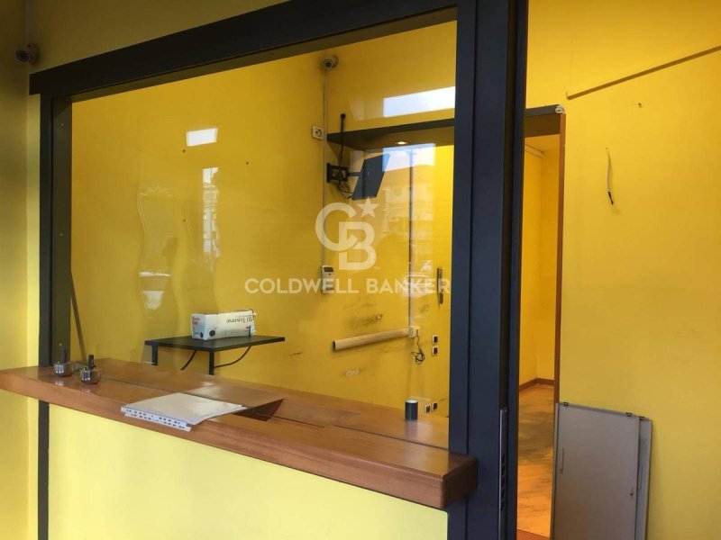 Edifício comercial em Roma