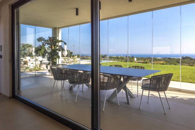 Вилла в Полиньяно-а-Маре