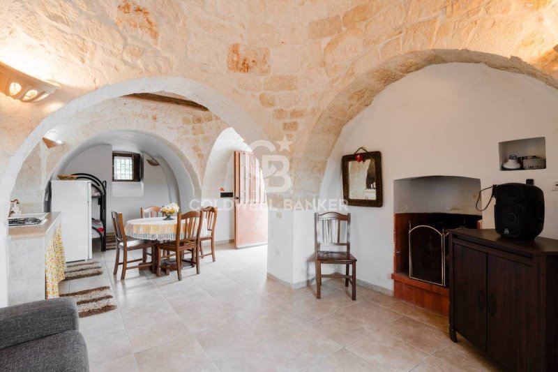 马丁纳弗兰卡特魯洛