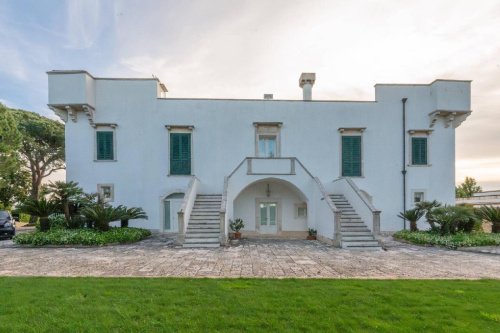 马丁纳弗兰卡乡间房屋