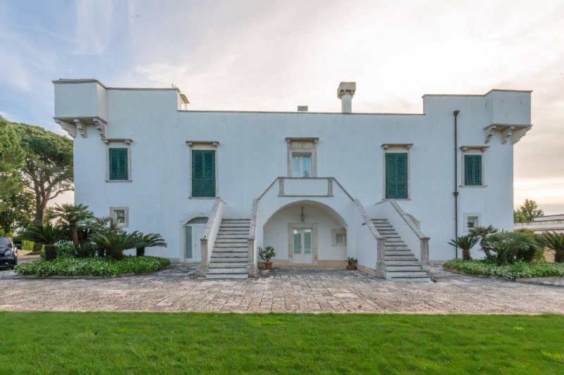 马丁纳弗兰卡乡间房屋