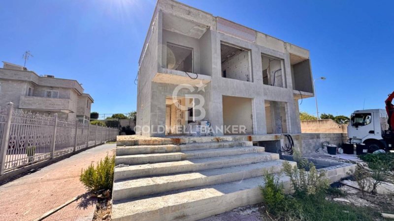 Вилла в Бари