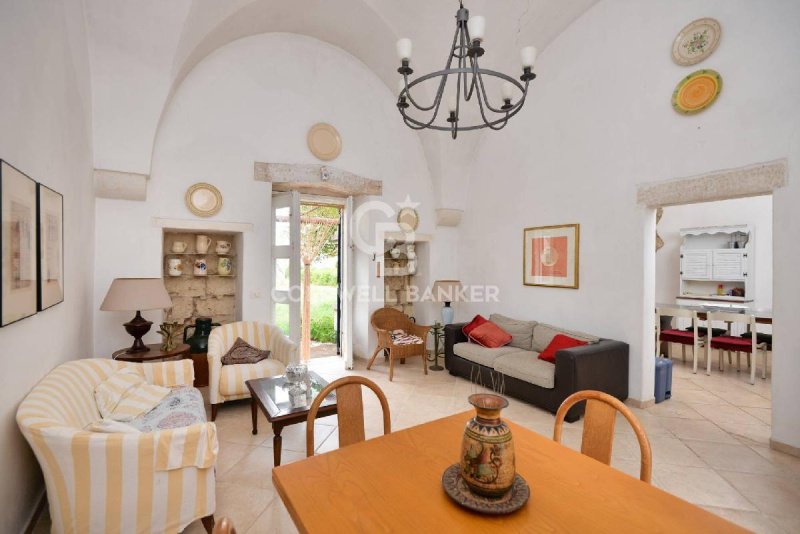 Moradia em Cutrofiano