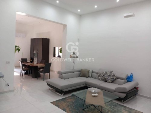 Casa semi-independiente en Brindisi