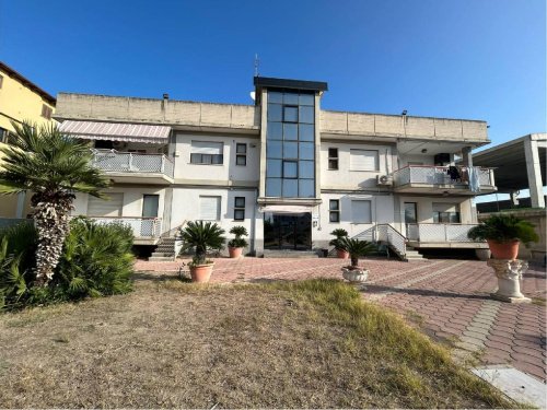 Edifício comercial em Barletta