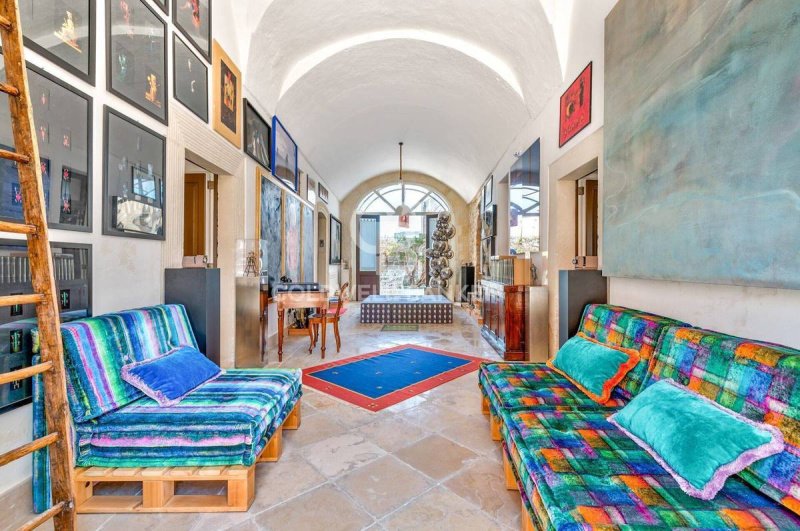 Многоквартирный дом в Лекуйле