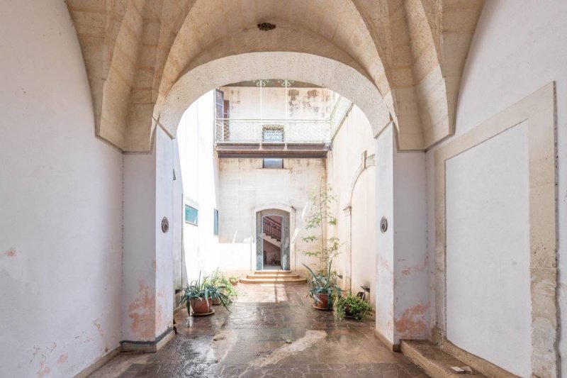 Многоквартирный дом в Мартано