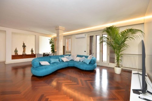 莱切省圣切萨里奥独栋房屋