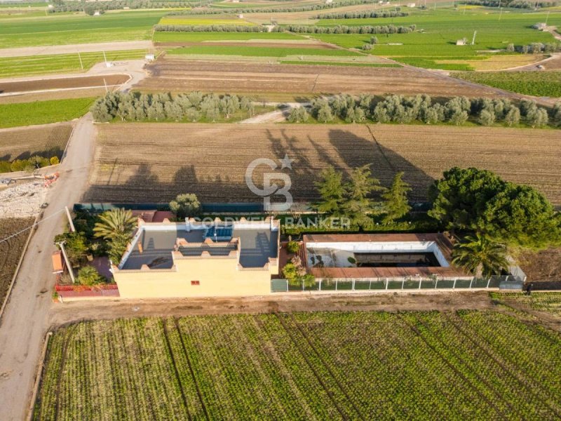 Вилла в Андрия