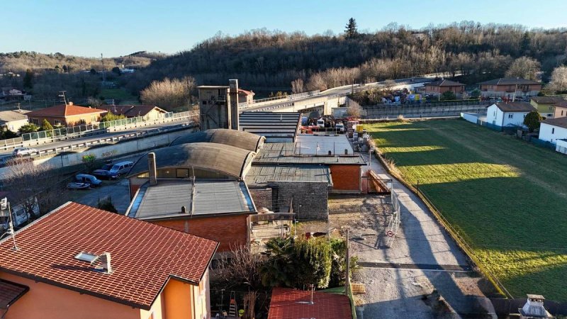 Zakelijk onroerend goed in Induno Olona