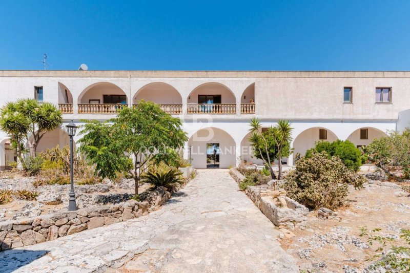 Hus på landet i Ugento