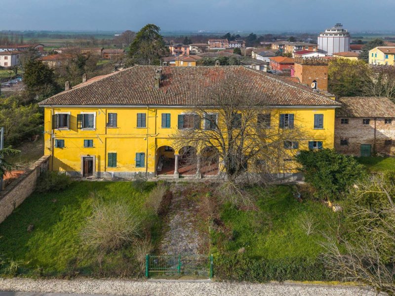 Villa en Codevilla