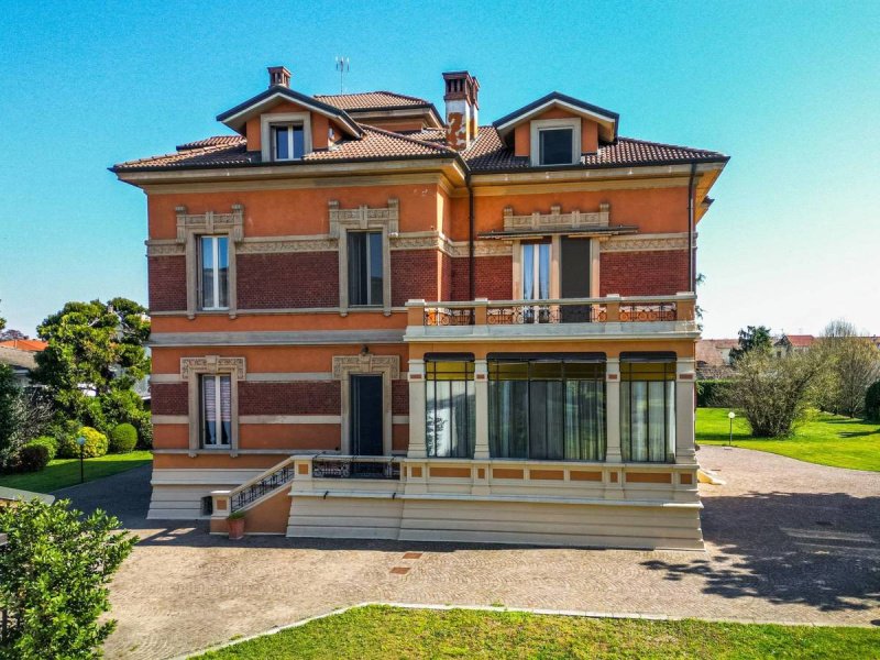 Villa in Cassolnovo