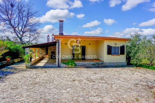 Villa in Andria