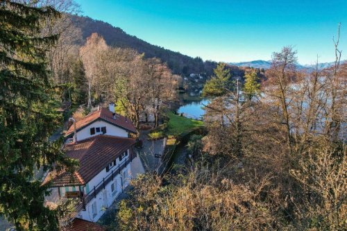 Casa di campagna a Comabbio