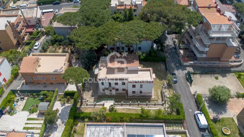 Villa in Santa Marinella