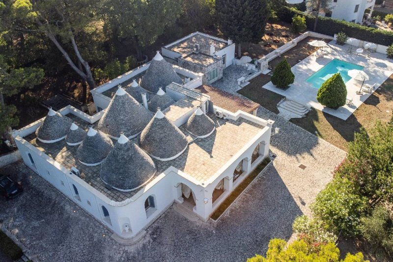 Villa a Fasano
