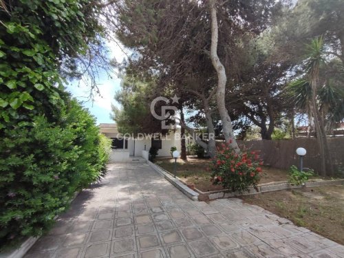 Villa en Brindisi