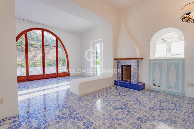 Moradia em Ponza