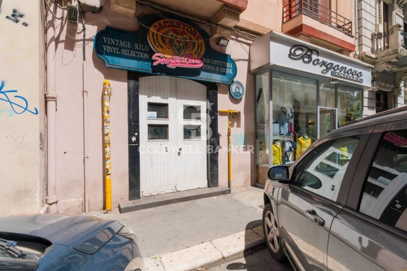 Local commercial à Bari