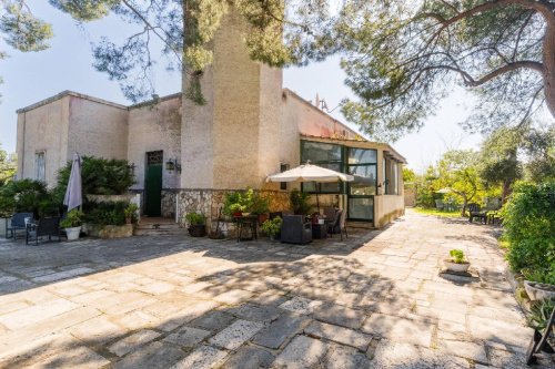 Villa in Bari