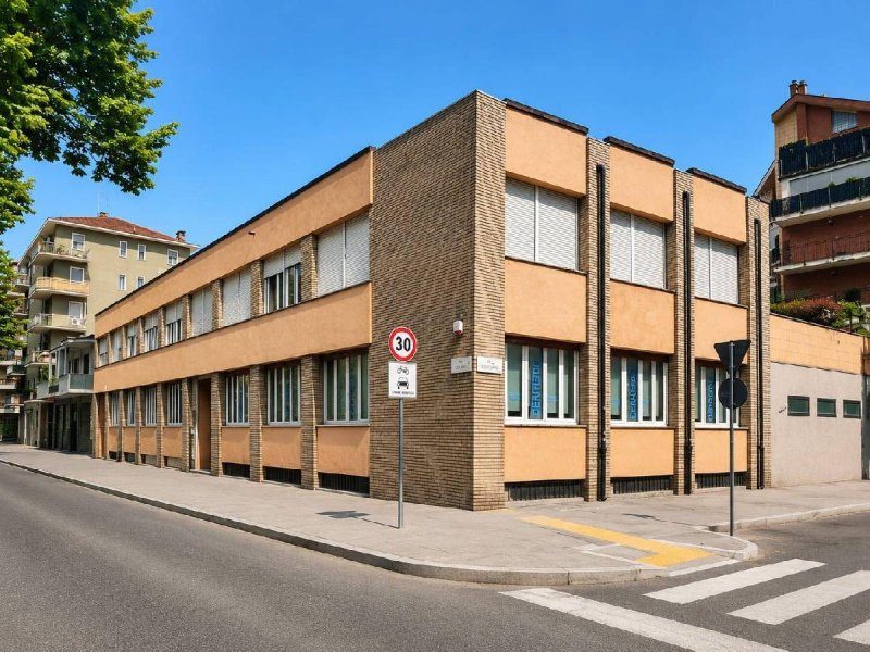Edifício comercial em Turim