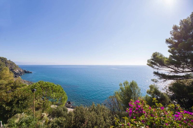 Apartamento en Varazze