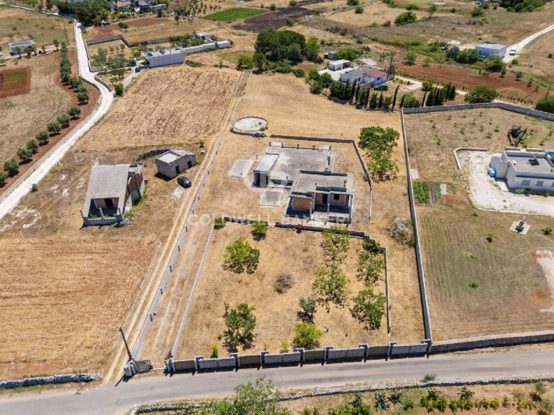 Commercial property in Spongano