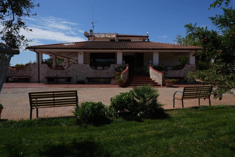 Casa de campo en Grottaglie