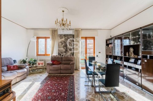 Apartamento em Bari