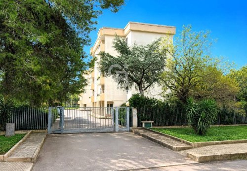 Apartamento em Crispiano