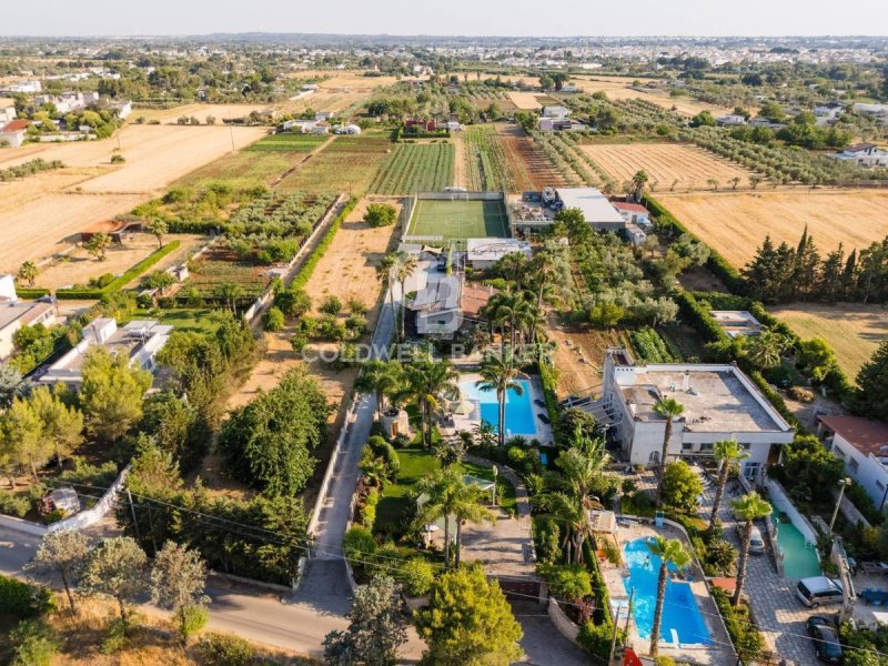 Villa en Cutrofiano