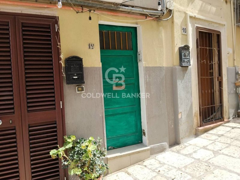 Doppelhaushälfte in Brindisi