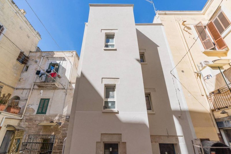 Edificio en Trani