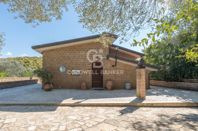 Villa à San Gregorio da Sassola