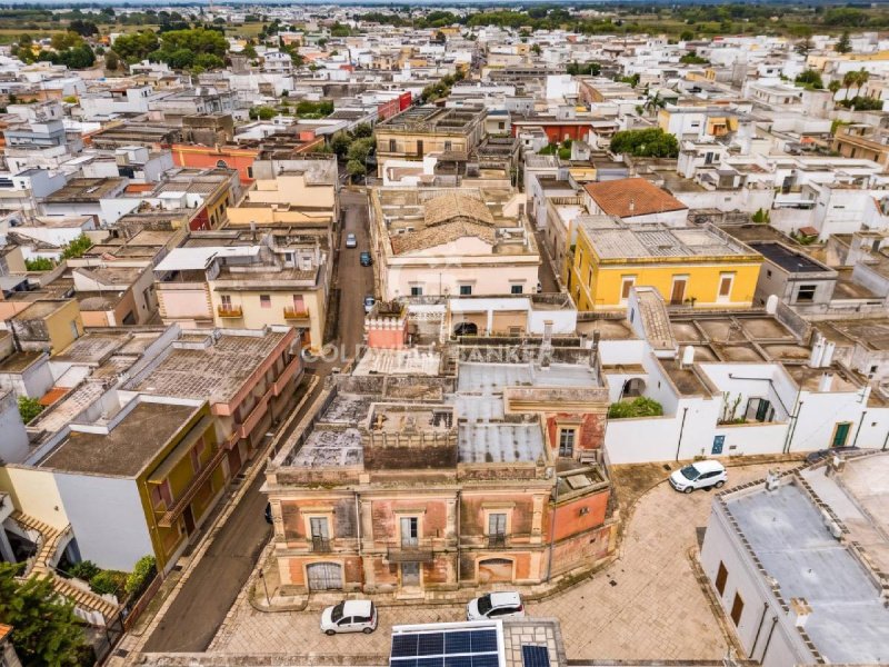 Edificio en Guagnano