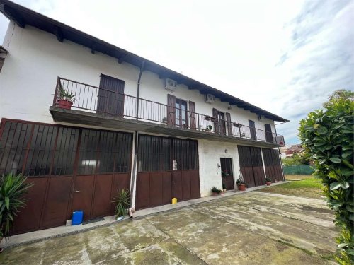 Detached house in Montechiaro d'Asti