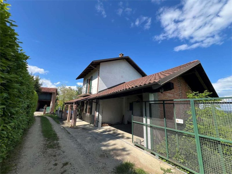 Vrijstaande woning in Camerano Casasco