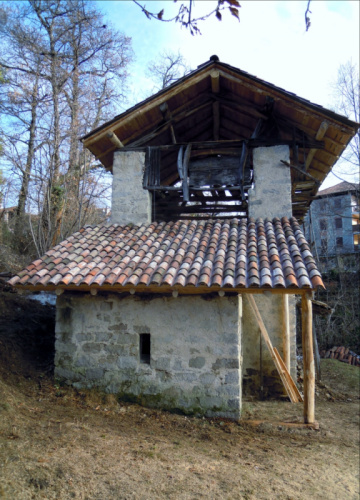 Top-to-bottom house in Cellio con Breia