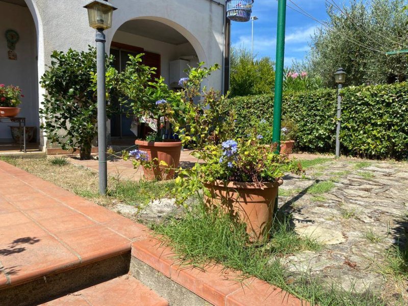 Appartamento a Magliano in Toscana