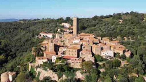 Palácio em Magliano in Toscana