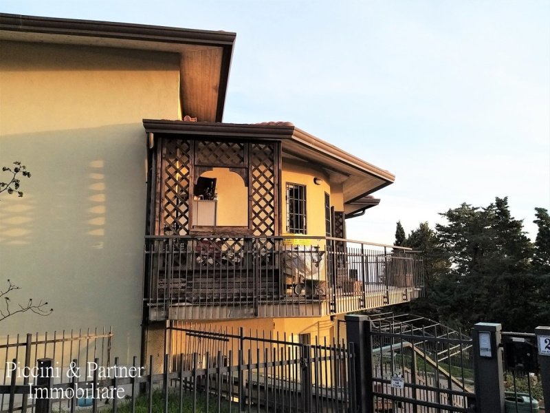 Half-vrijstaande woning in Passignano sul Trasimeno