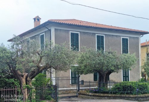 Haus in Passignano sul Trasimeno