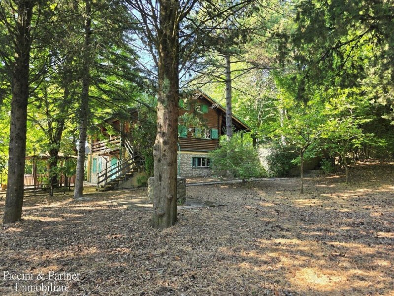 Chalet in Passignano sul Trasimeno