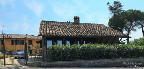 Maison individuelle à Passignano sul Trasimeno